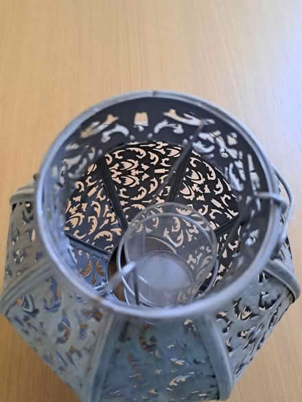 Photo of free Lantern (Woodley RG5) #2