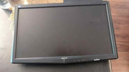 Photo of free Computer monitor (Thornhill) #1