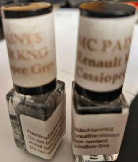 Photo of free 2x Renault touch up CASSIOPEE GREY (Broadsone BH18) #1