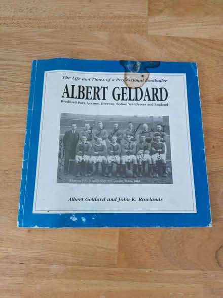 Photo of free Football memorabilia (Shipley BD18) #2