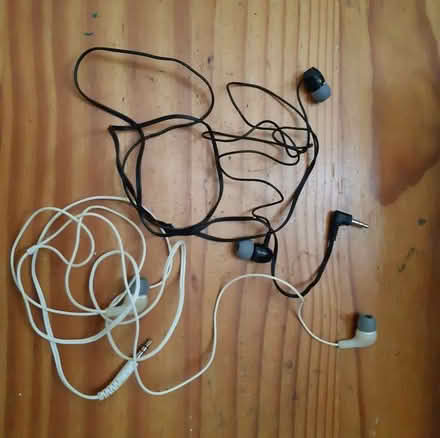 Photo of free Wired Earbud Headphones x 2 Working (Bournemouth BH1) #1