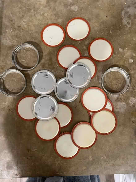 Photo of free large mouth mason jar lids (El Camino/shoreline/Miramonte) #1
