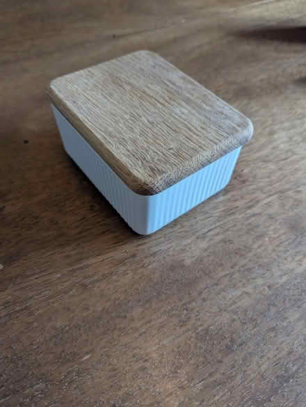 Photo of free Butter dish (Camberwell Green SE5) #1
