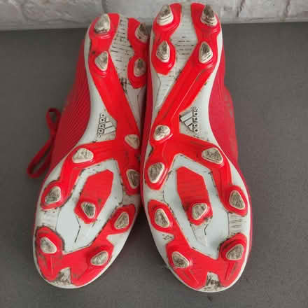 Photo of free Football boots size 9.5 (Ealing Pitshanger W5) #4