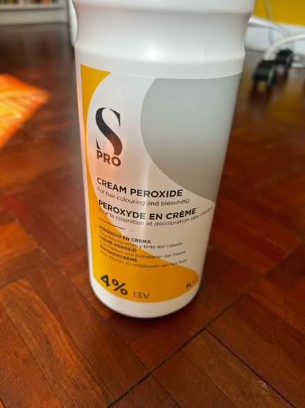 Photo of free L’Oréal Diacolour & cream peroxide (Home TW10) #4