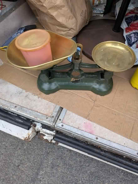 Photo of free Weighing scales (Shipley BD18) #3