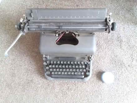 Photo of free old typewriter (Horndean PO8 9TL) #1
