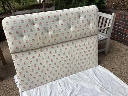 Photo of free Double headboard (Farnsfield NG22) #1