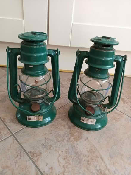 Photo of free 2 paraffin lanterns (Leicester/Wigston LE2) #1