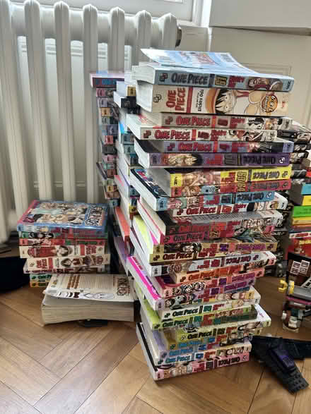 Photo of free One piece - Full series (NW8 6EL) #1
