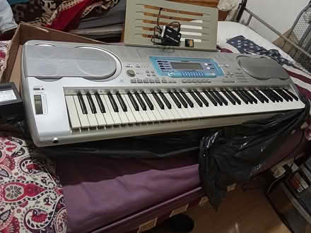 Photo of free Casio wk 3000 peiano in good condetion (Wembley Central HA9) #2