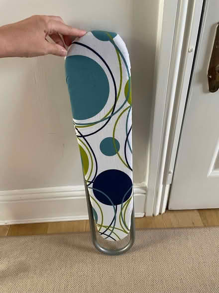 Photo of free Sleeves ironing board (Earls Court SW5) #1