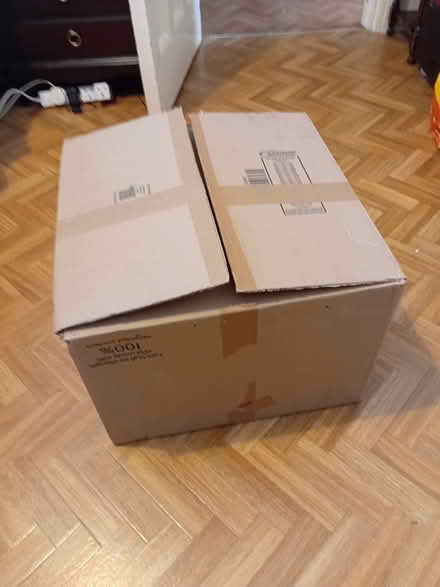 Photo of free Large cardboard box (West Thornton CR7) #1