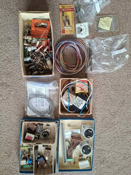 Photo of free Electronic components (Horndean PO8 9TL) #1
