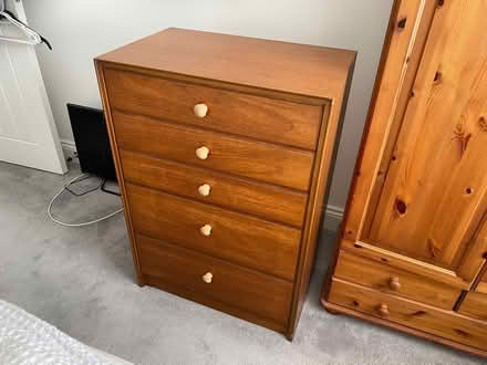 Photo of free Wardrobe and set of drawers (South Road LU1) #1