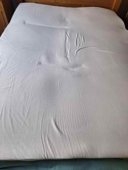 Photo of free Mattress protector (Freehold, Lancaster LA1) #1