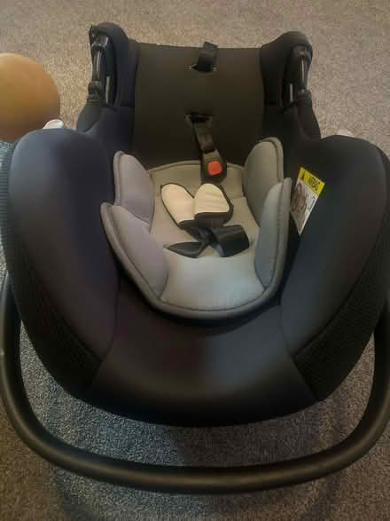 Photo of free Baby car seat (Sunderland SR4) #4