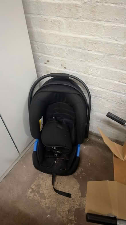 Photo of free Baby car seat (Mapperley NG3) #1