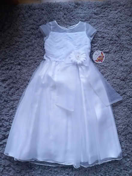Photo of free party/holy communion dress (RG6 near Palmer Park) #1