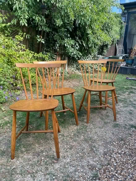 Photo of free x4 danish chairs (N11 2AU alexandra palace) #3