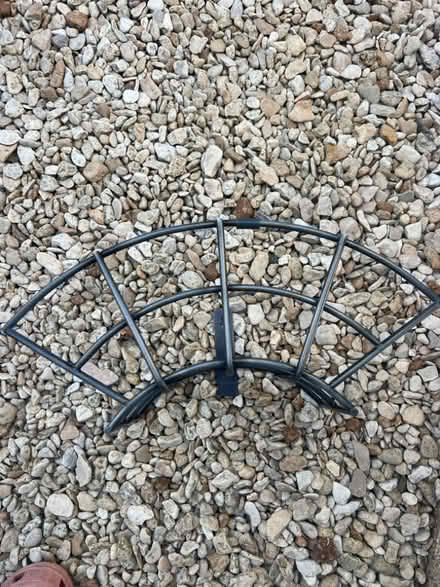 Photo of free Lovely metal rack for hose pipe - unused (Upper Wolvercote OX2) #1