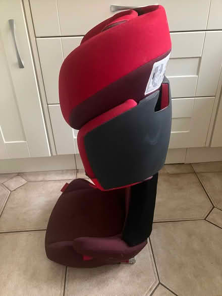 Photo of free Car booster seat- isofix (Westbrook WA5) #2
