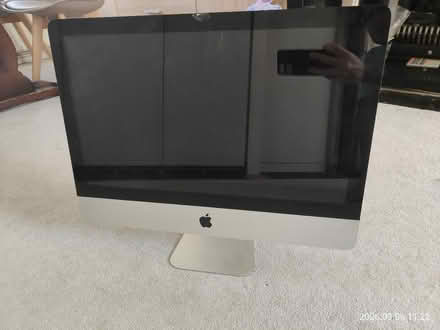 Photo of free Apple iMac 21.5" (2011) (Hampton TW12) #1