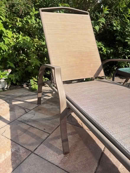 Photo of free Outdoor Lounge Chairs (Thompson/Harmony - Middletown) #3