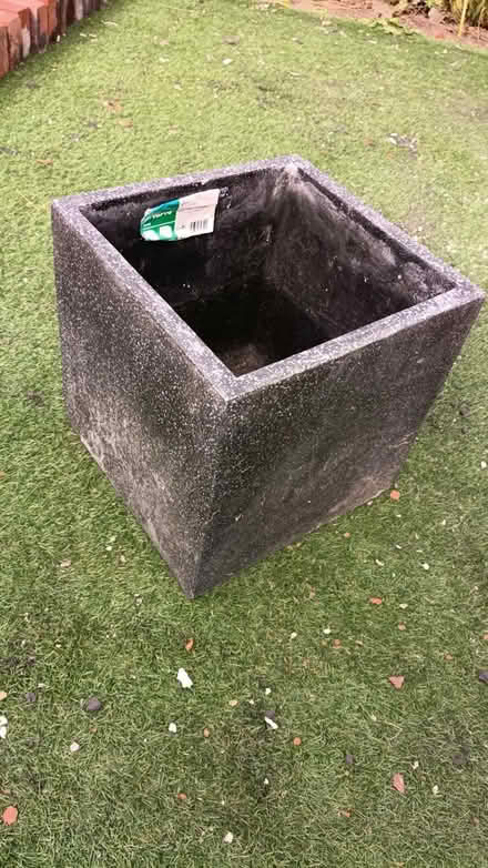 Photo of free Plant pot (Dore, S17) #1