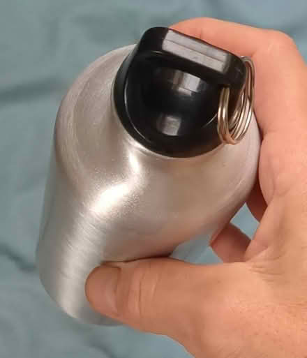 Photo of free 2x Aluminium Bottle - 0.5L (Welling DA16) #3