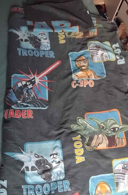Photo of free Star wars single bedding (Purbrook PO7) #1