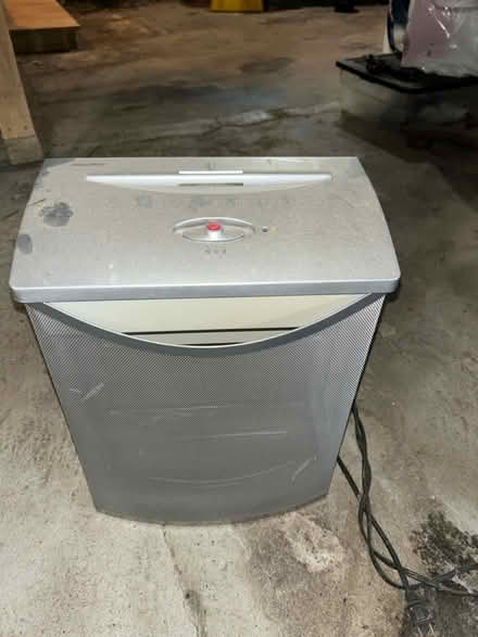 Photo of free Paper shredder (Christian hill area) #1
