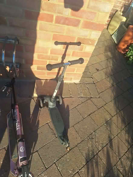 Photo of free Child's Scooter (Sunningdale SL5) #3