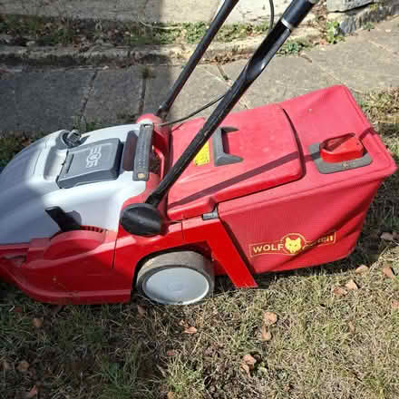 Photo of free Rechargeable lawnmower (New Southgate N11) #3