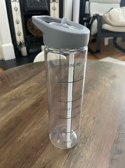Photo of free Water bottle with straw (SW16) #1