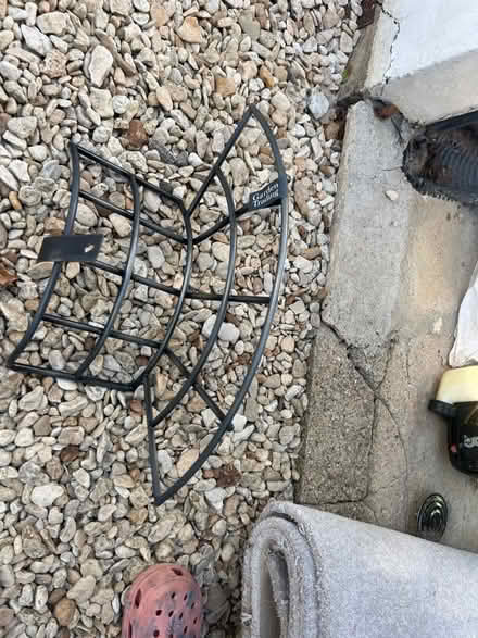 Photo of free Lovely metal rack for hose pipe - unused (Upper Wolvercote OX2) #2