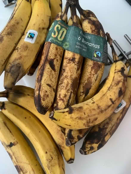 Photo of free Ripe bananas x17 (bexleyheath DA7) #1