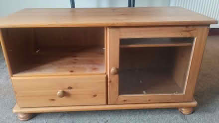 Photo of free TV stand / coffee table (Logie DD2) #2