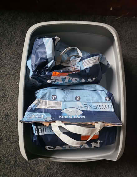 Photo of free Catsan cat litter non clumping (Banner Cross S11) #1