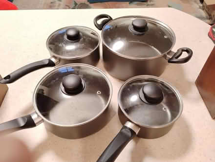 Photo of free 4 Saucepans (chesterton CB4) #1