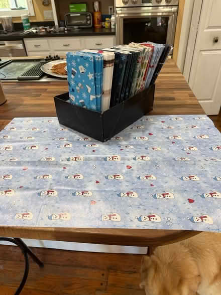 Photo of free Christmas wrapping paper (Hillsmere) #1