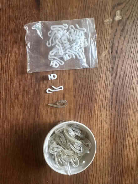 Photo of free Curtain hooks (HP16) #1