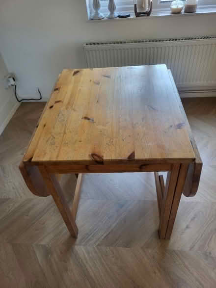 Photo of free Dining table (Long Ditton KT6) #2