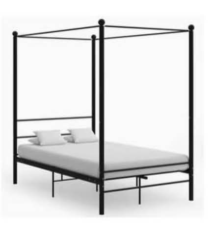 Photo of free Canopy bed (Egham TW20) #1
