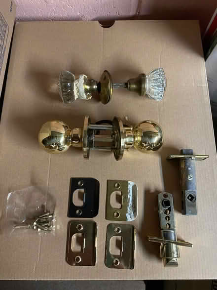 Photo of free Vintage door knobs (Sheppard & Kennedy Scarborough) #2