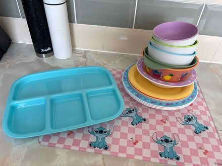 Photo of free Kids plates (20 abberd way SN11) #1