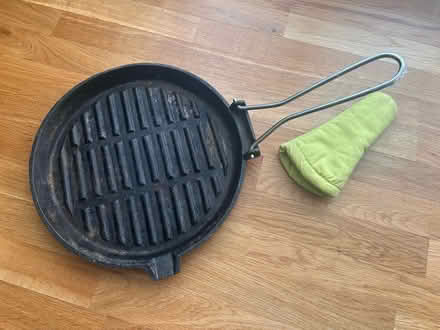 Photo of free Cast iron griddle (MK7, Wavendon Gate) #2