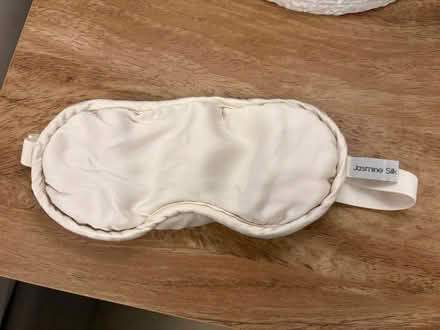 Photo of free Silk eye mask (Bishops Tachbrook CV33) #1