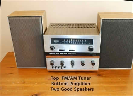 Photo of free HiFi FM/AM Tuner Amp (Formby L372DG) #1