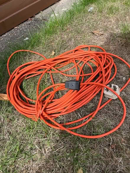 Photo of free extension lead (Denvilles PO9) #1